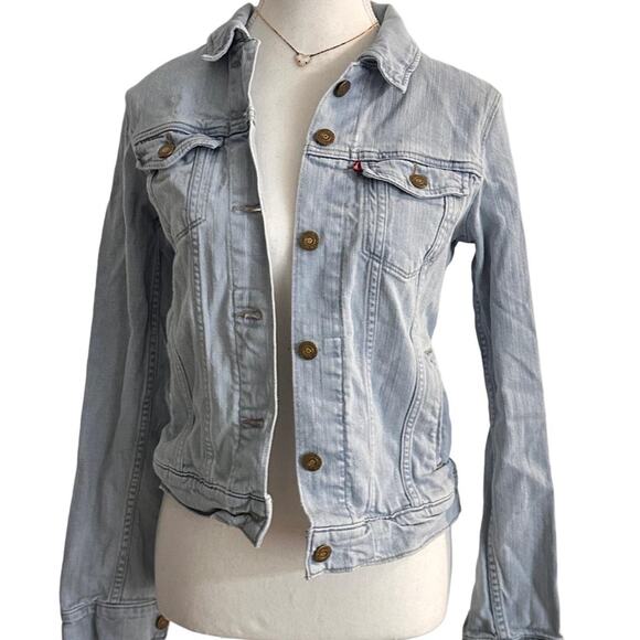 Levi’s Women’s Denim Vintage Jacket Size Small - Picture 1 of 6